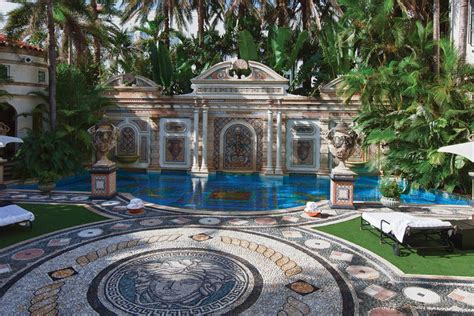 versace mansion photos|where did gianni versace live.